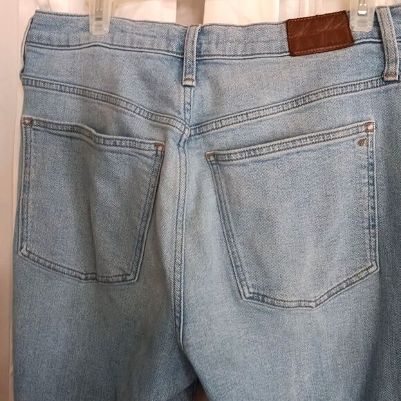 MADEWELL Perfect Vintage Jeans Women’s P SZ 30P Distressed Raw Hem Light Wash - Picture 7 of 14